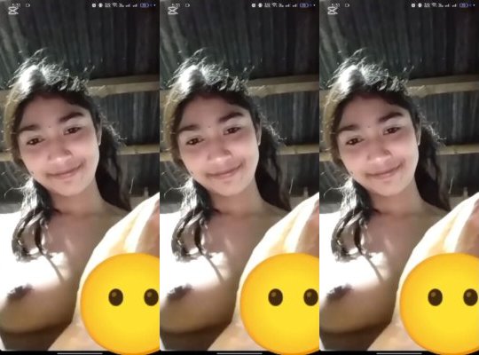 Beautiful Cute Sexy Village Girl Showing